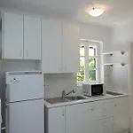 Apartment Estia House