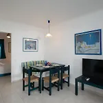 Apartment Estia House