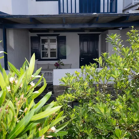 Апартаменты Estia House